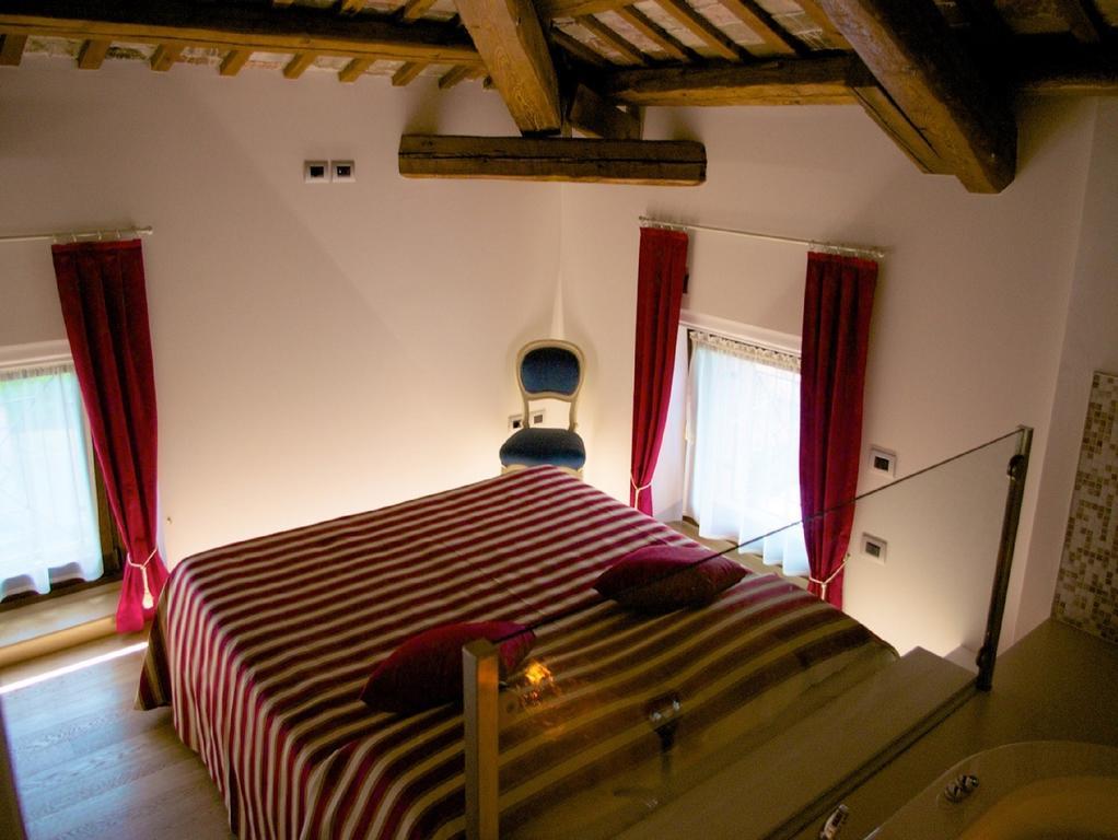 Villa Butussi - L'Ospitalita Del Vino Corno di Rosazzo Pokój zdjęcie