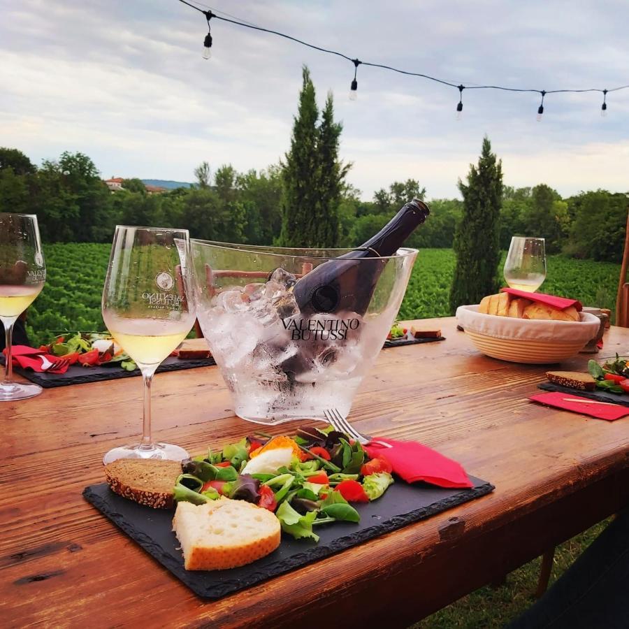 Villa Butussi - L'Ospitalita Del Vino Corno di Rosazzo Zewnętrze zdjęcie