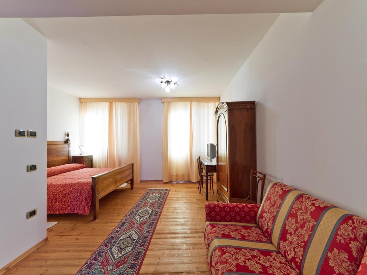 Villa Butussi - L'Ospitalita Del Vino Corno di Rosazzo Pokój zdjęcie